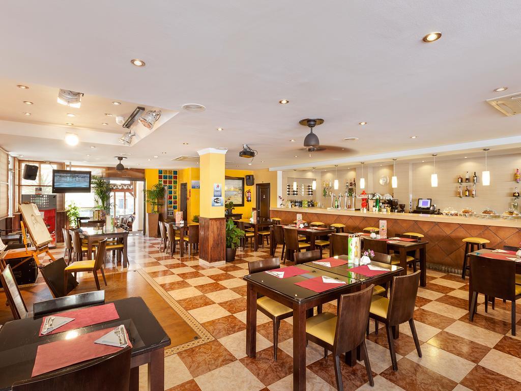Crown Resorts Club Marbella La Cala De Mijas Exterior foto